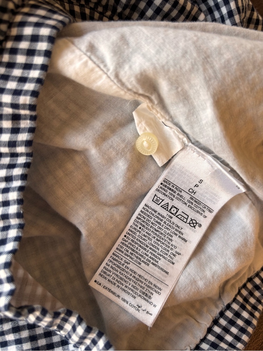 GAP x DOEN Black & White Gingham Tie-Front Crop Top - Picture 4 of 4